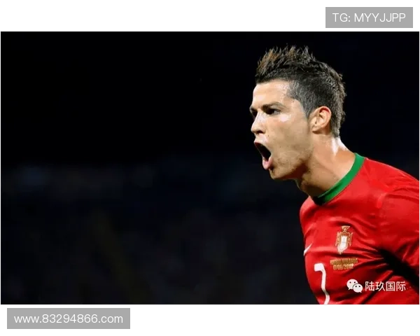 从青涩少年到美国足球明星的奋斗历程与荣耀瞬间